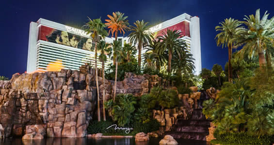 Отель-казино Мираж - оазис роскоши в пустыне развлечений Лас-Вегаса